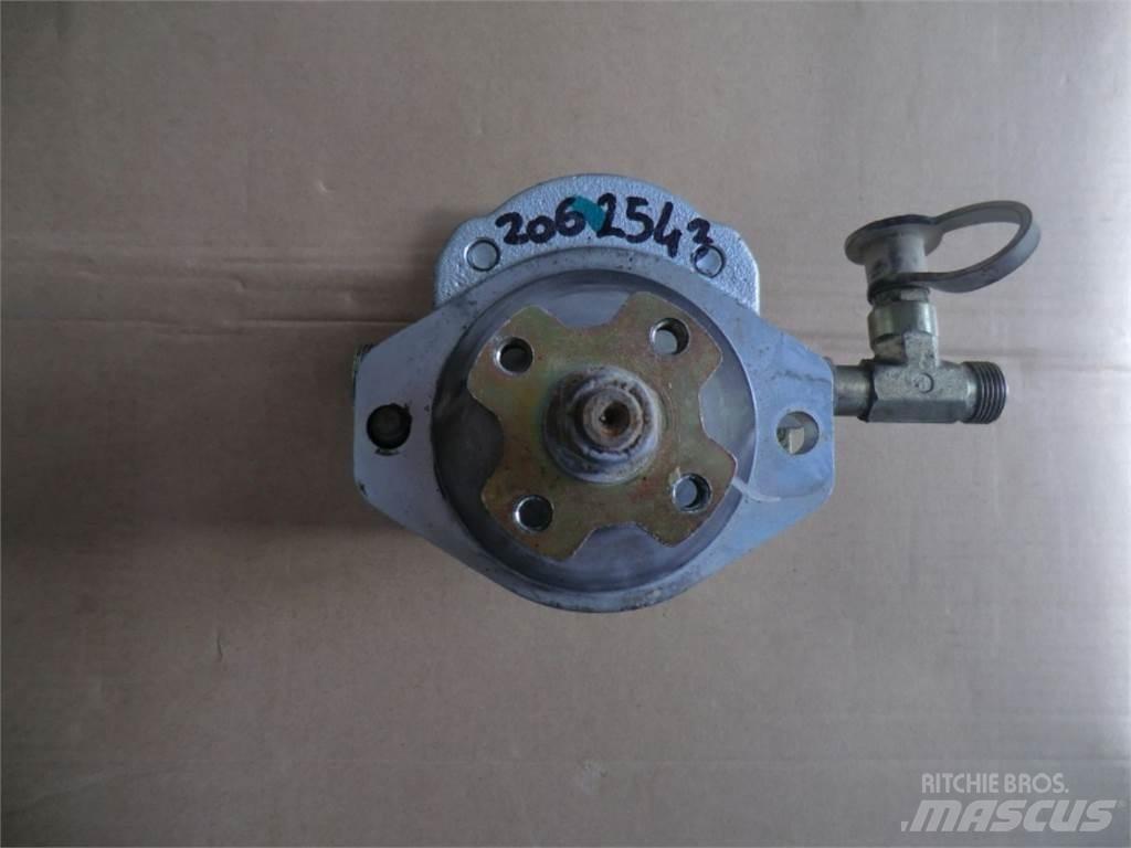 CAT 735 Construção - Outros
