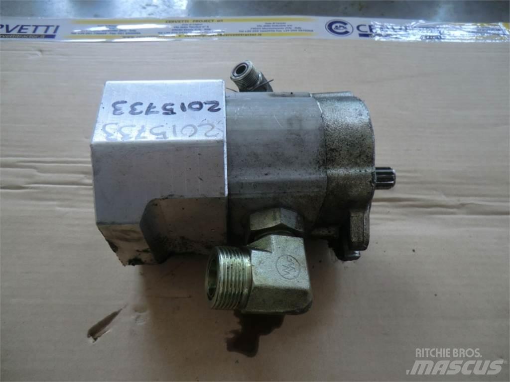 CAT 735 Construção - Outros
