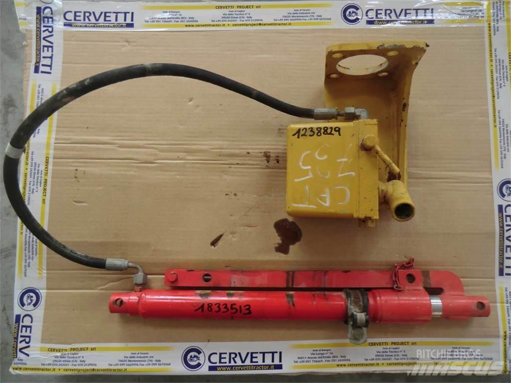 CAT 735 Construção - Outros
