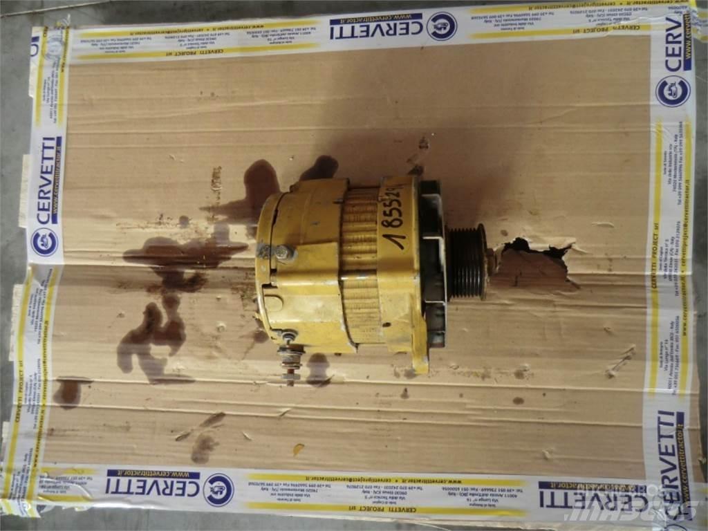CAT 735 Construção - Outros
