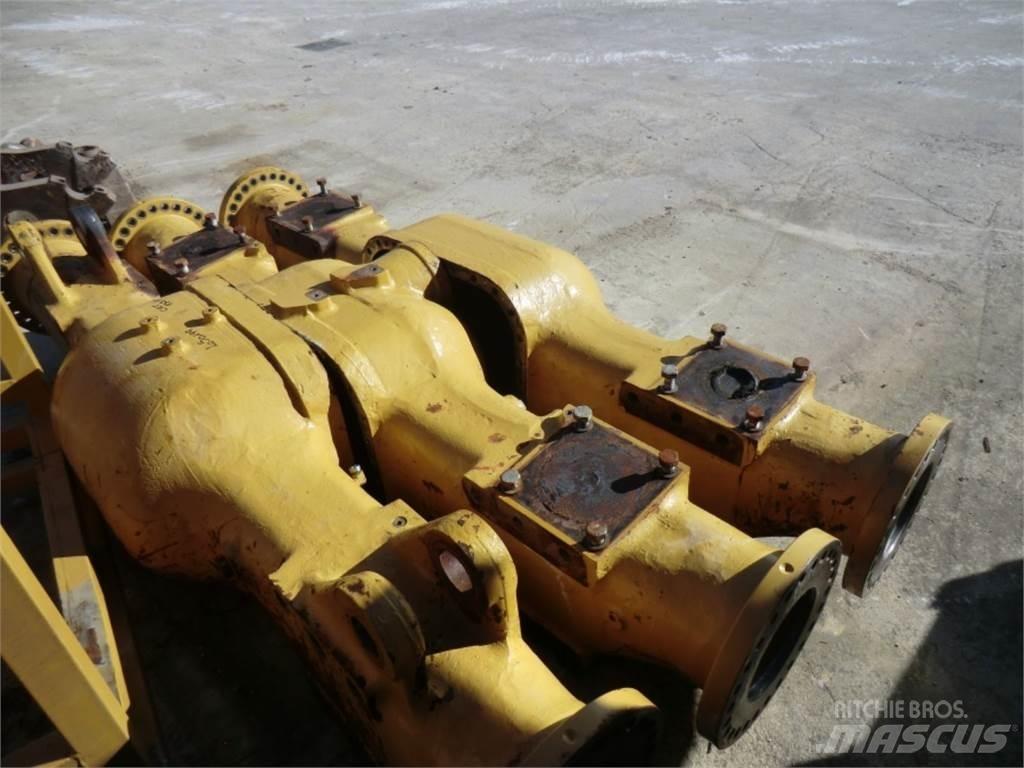 CAT 735 Construção - Outros
