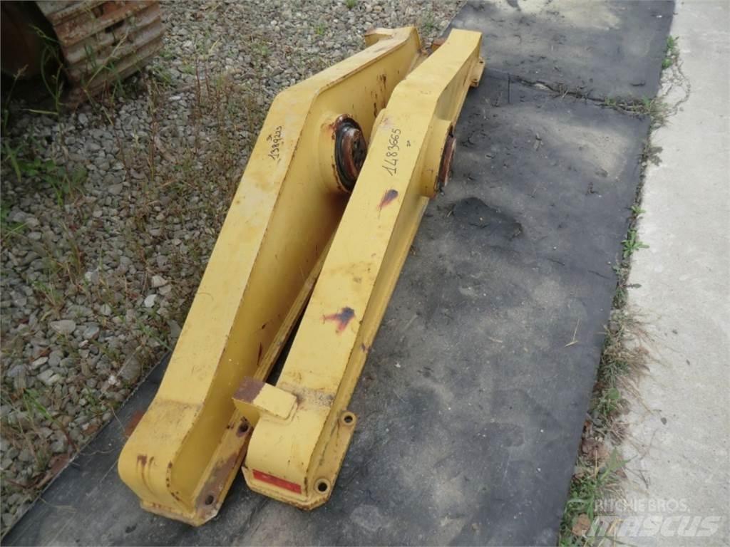 CAT 735 Construção - Outros

