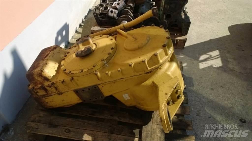 CAT 735 Construção - Outros
