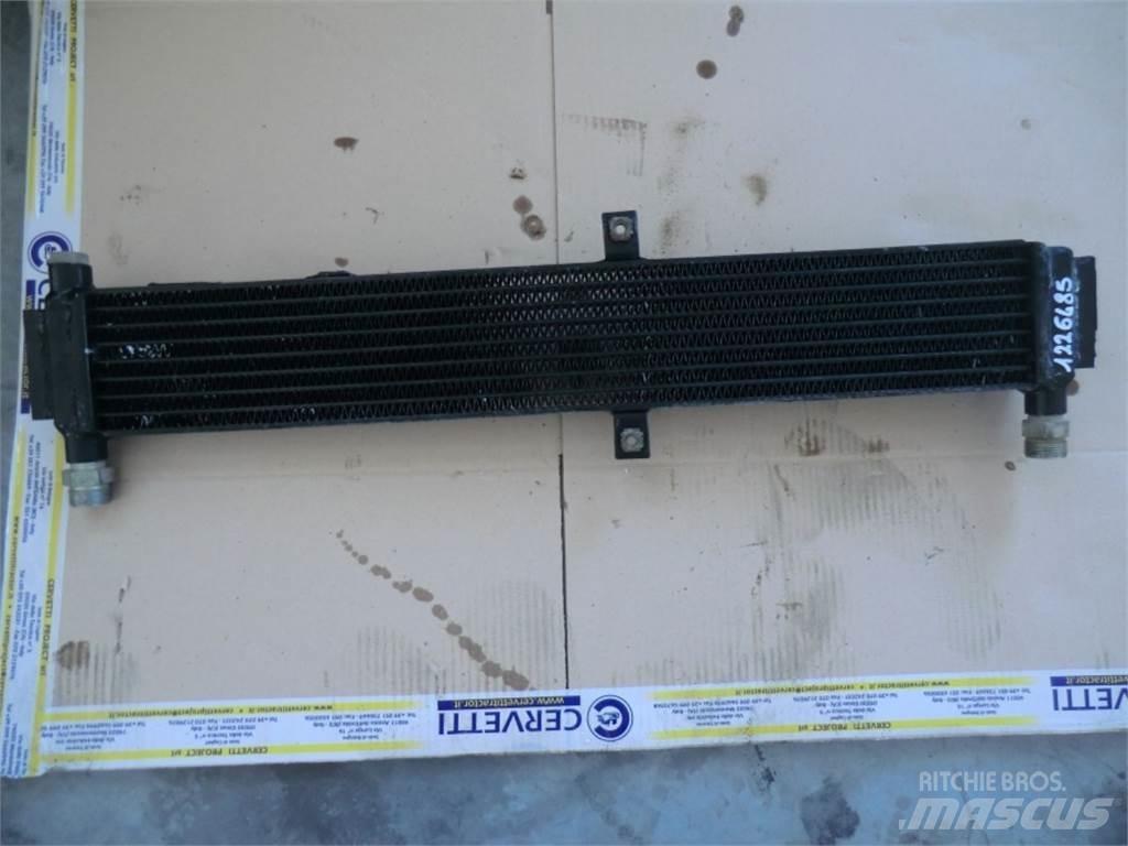 CAT 735 Construção - Outros
