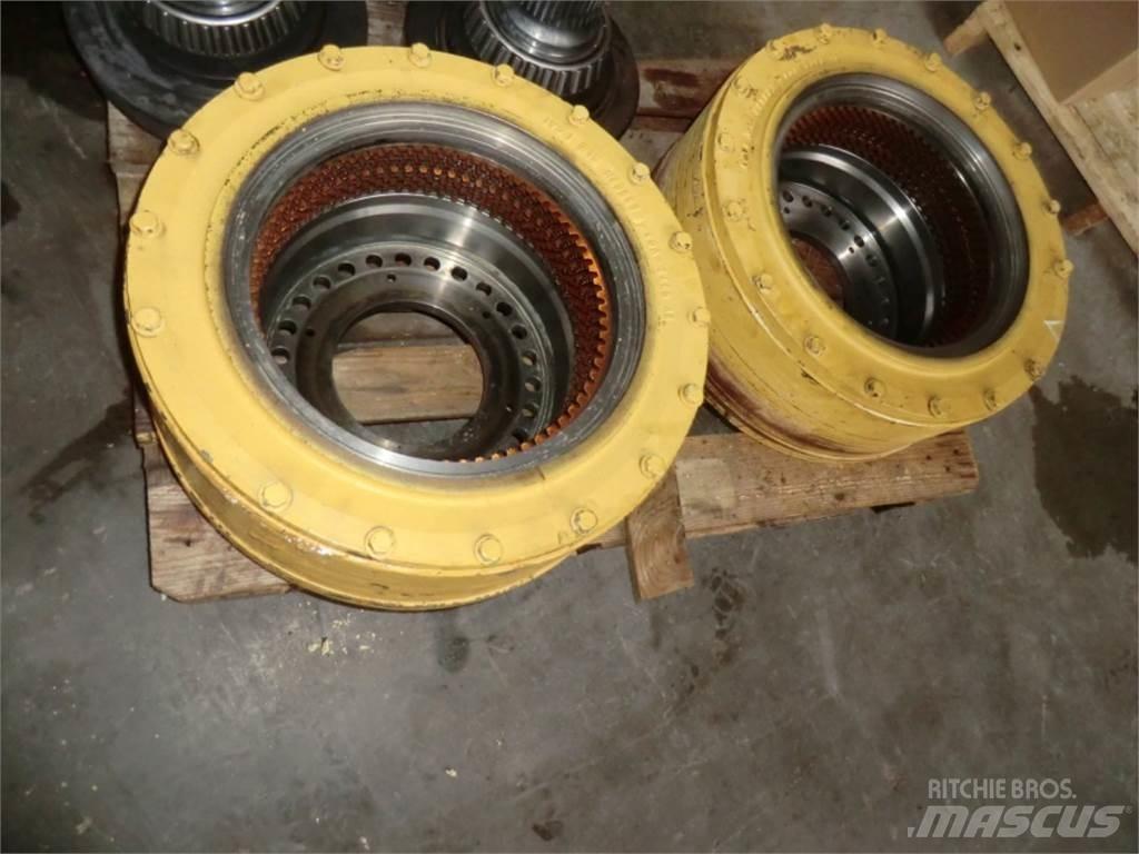 CAT 735 Construção - Outros
