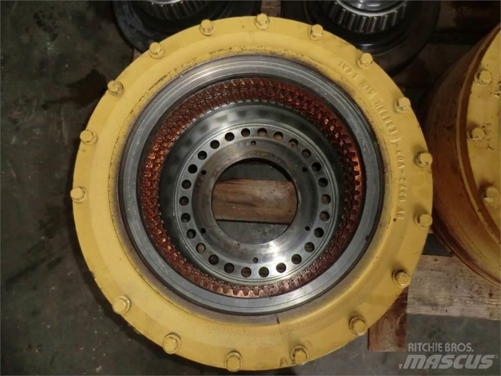 CAT 735 Construção - Outros
