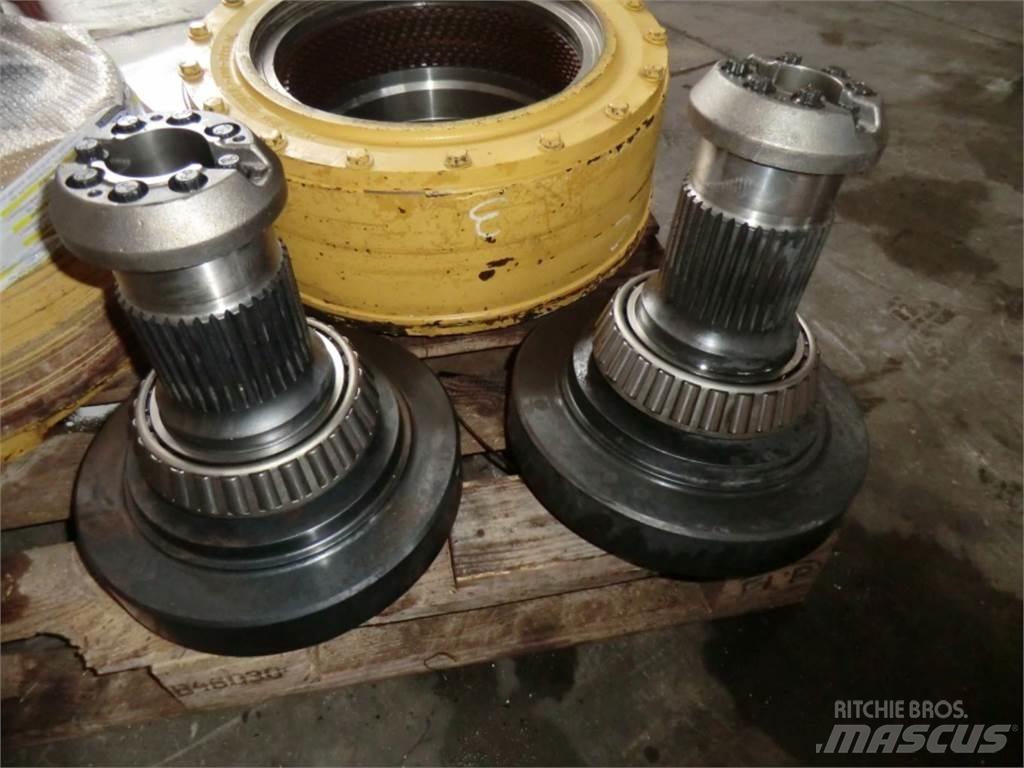CAT 735 Construção - Outros

