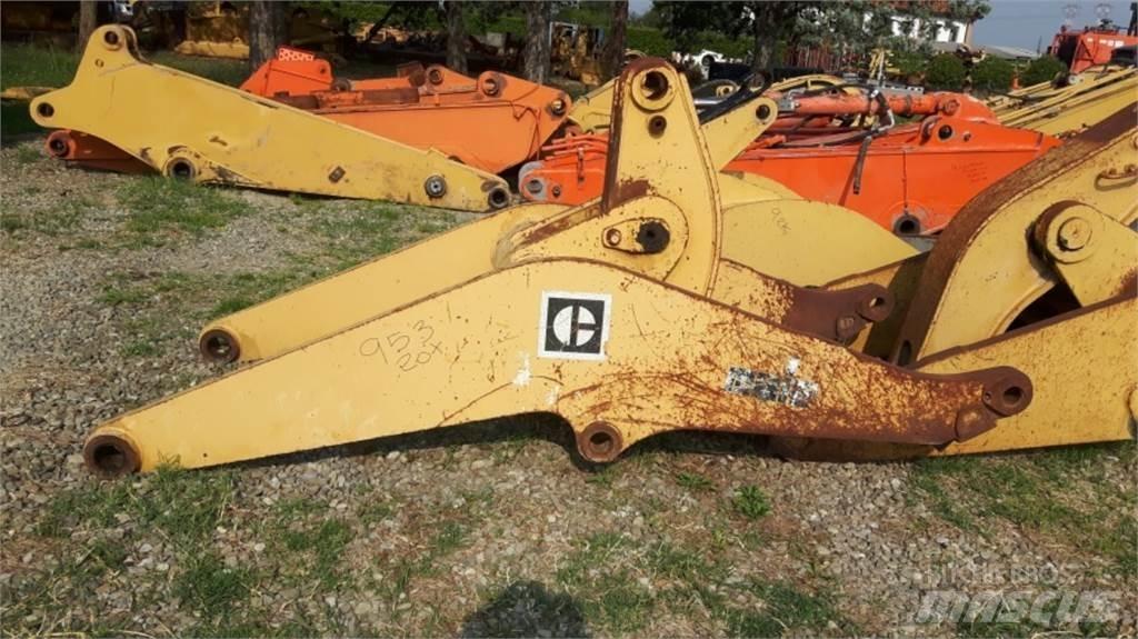 CAT 953 Chassis e suspensões