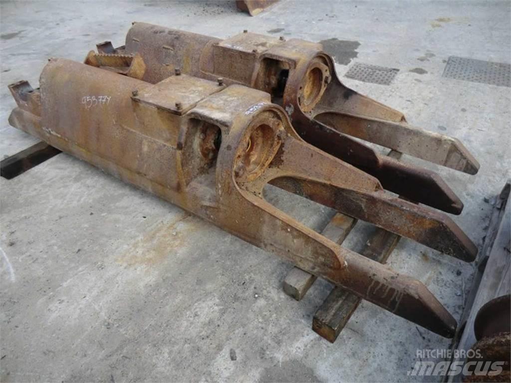 CAT 953 Rastos