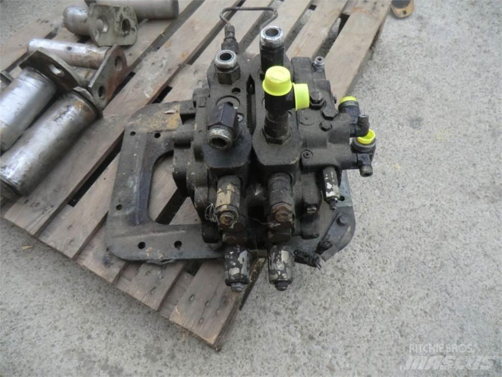 CAT 963D Construção - Outros
