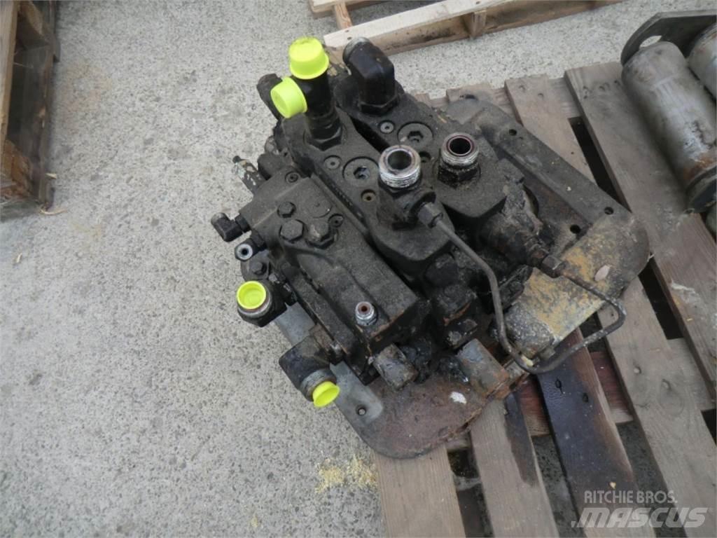 CAT 963D Construção - Outros
