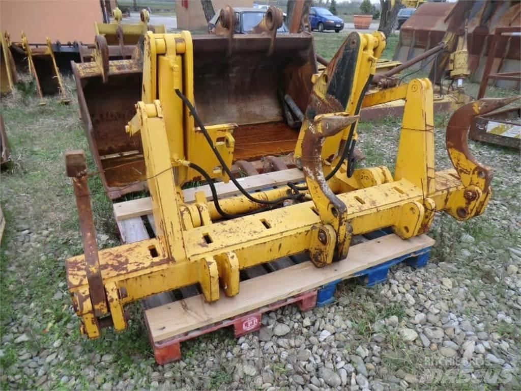 CAT 973C Rastos