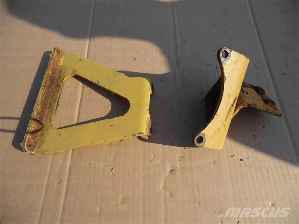 CAT 988F I Chassis e suspensões