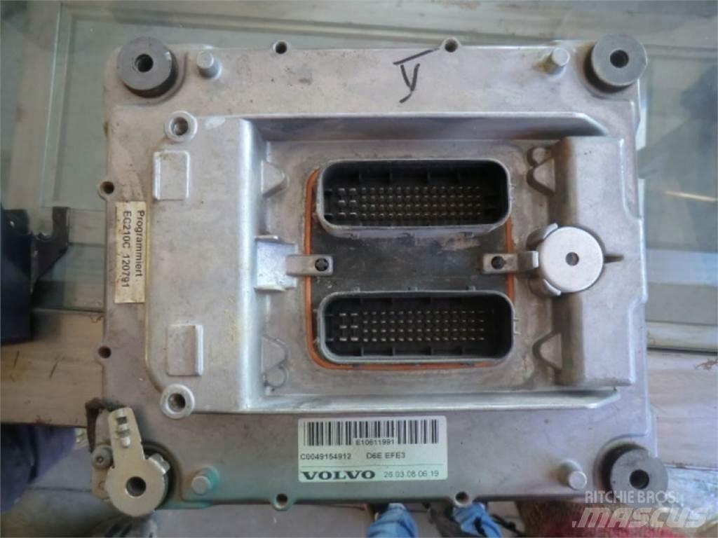 CAT 988H Chassis e suspensões