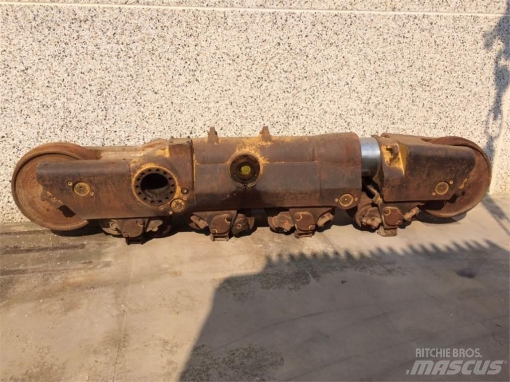 CAT  D8L Rastos