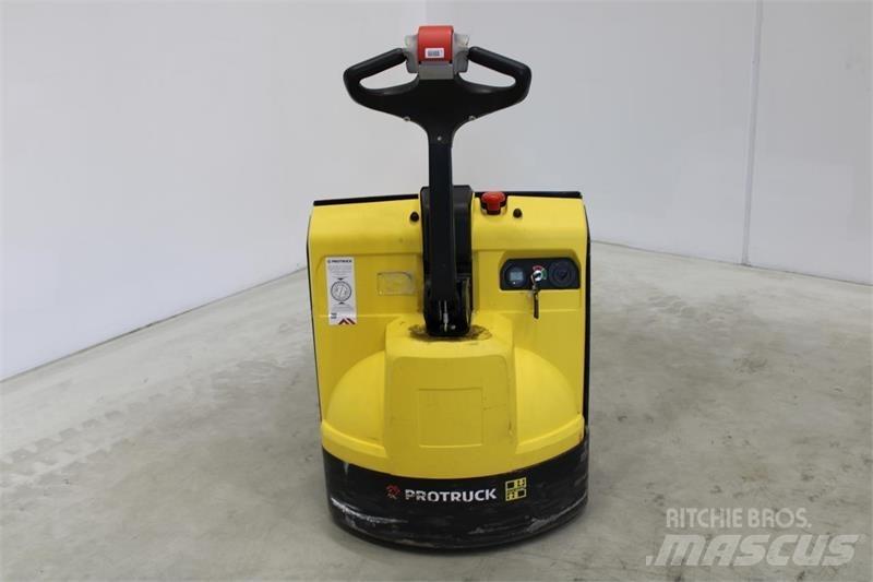 Hyster P1.6 Porta palettes