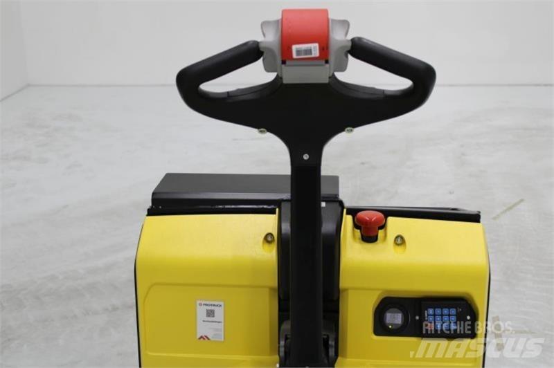 Hyster P1.6 Porta palettes