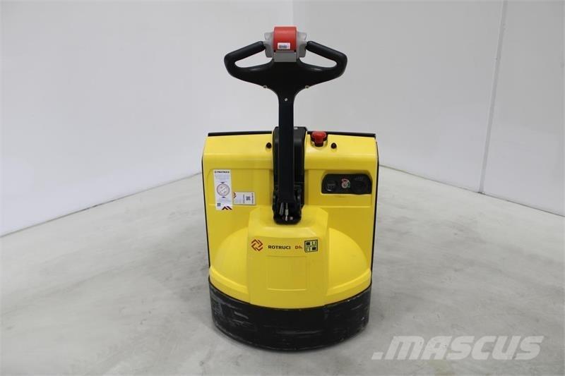 Hyster P1.6 Porta palettes
