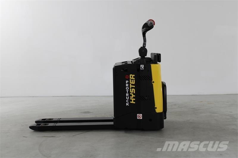 Hyster P2.0S Porta-paletes com plataforma