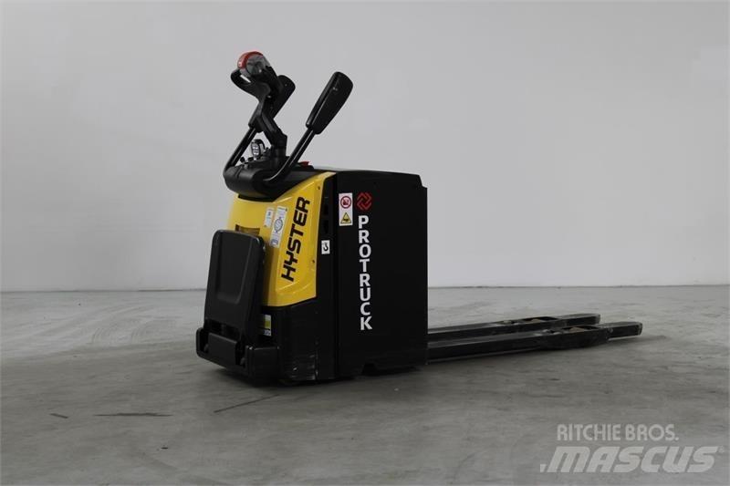 Hyster P2.0S Porta-paletes com plataforma