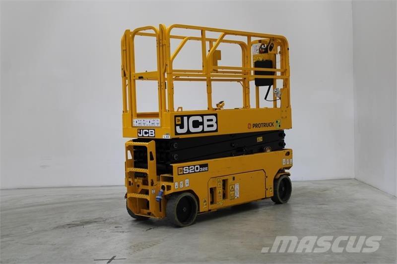JCB S2032E Elevadores de tesoura