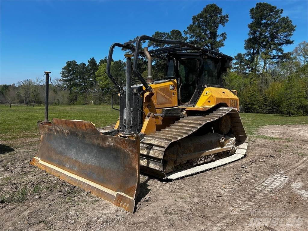 CAT D5 Dozers - Tratores rastos
