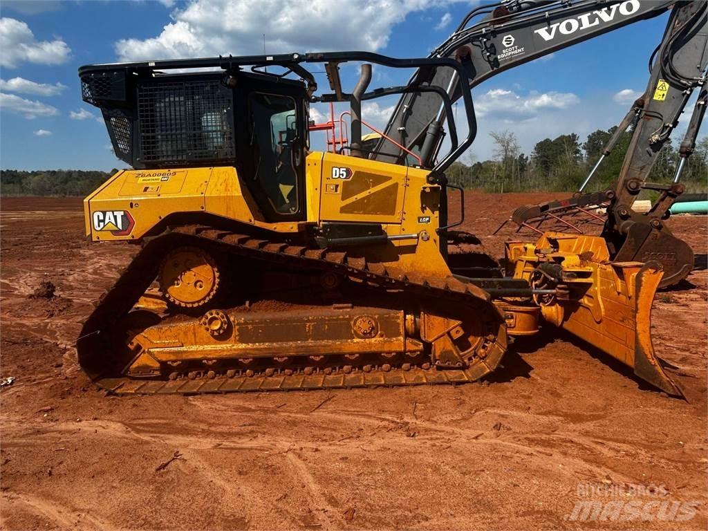 CAT D5 Dozers - Tratores rastos