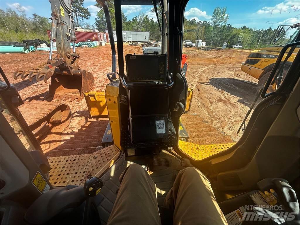 CAT D5 Dozers - Tratores rastos