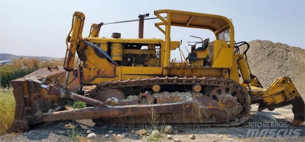 CAT D9E Dozers - Tratores rastos