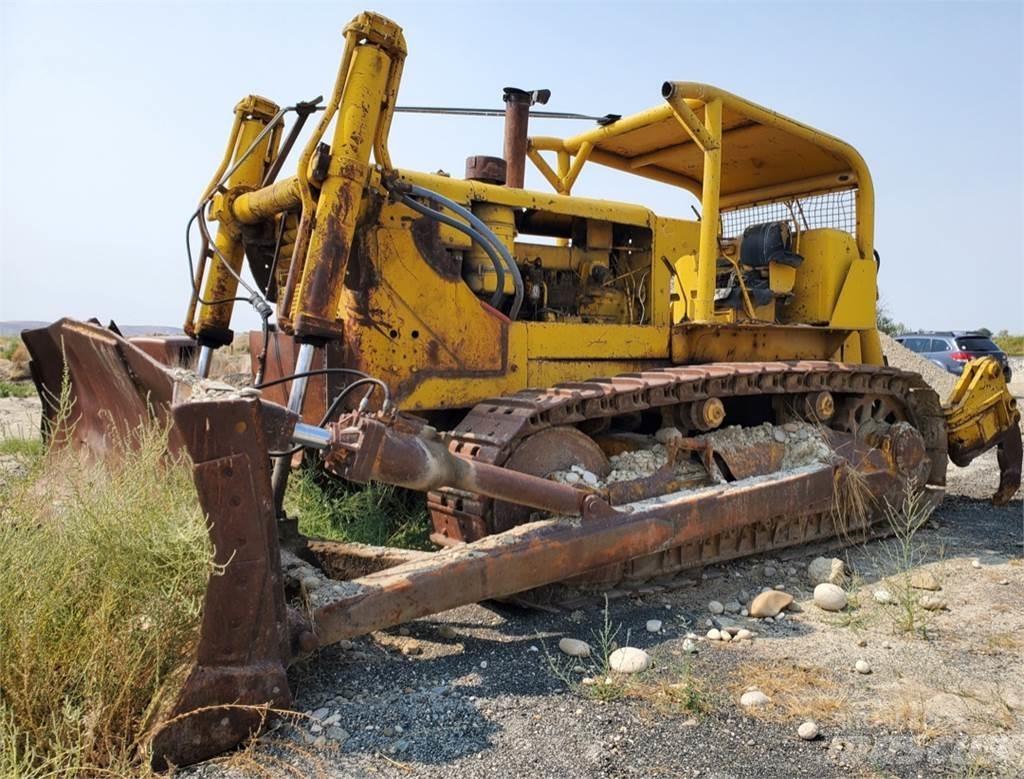CAT D9E Dozers - Tratores rastos