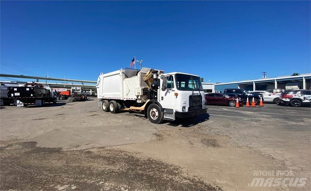 Autocar ACX64 Camiões de lixo