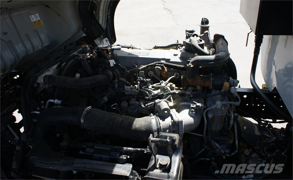 Isuzu NRR Camiões de lixo