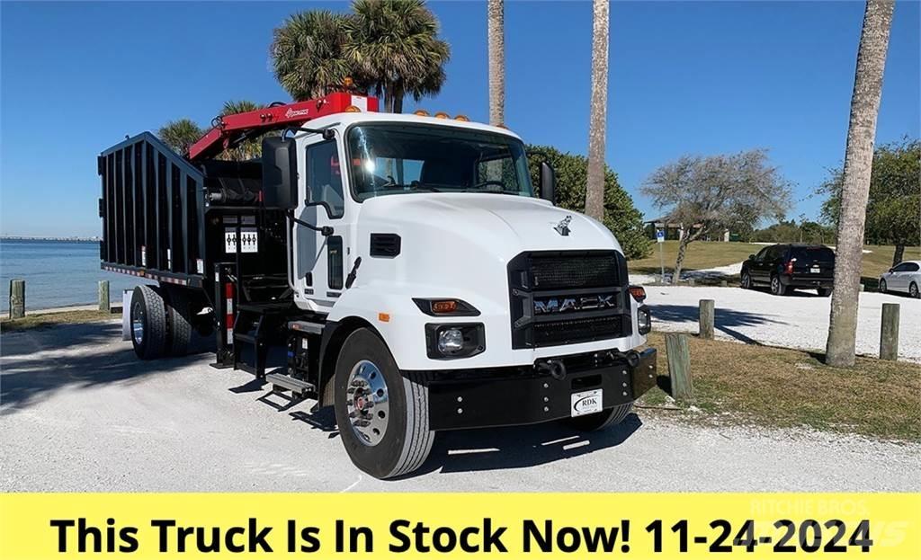 Mack MD7 Garras