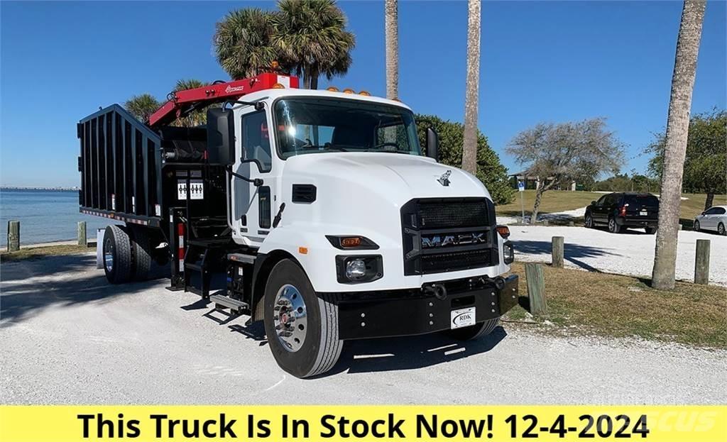 Mack MD7 Garras