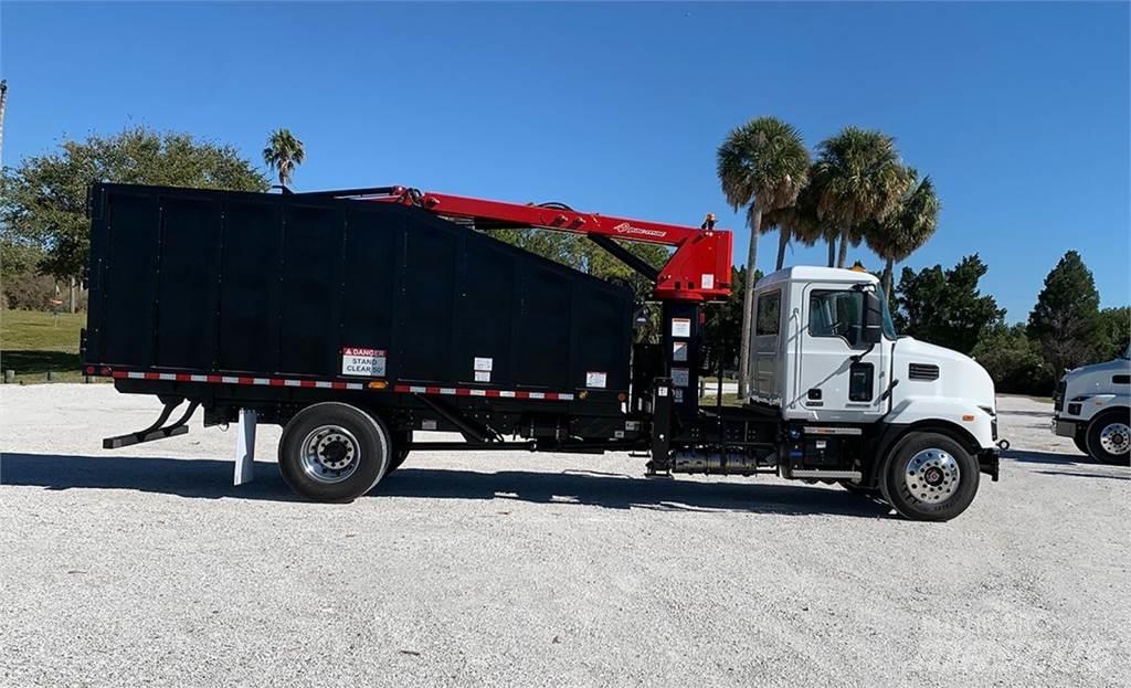 Mack MD7 Garras