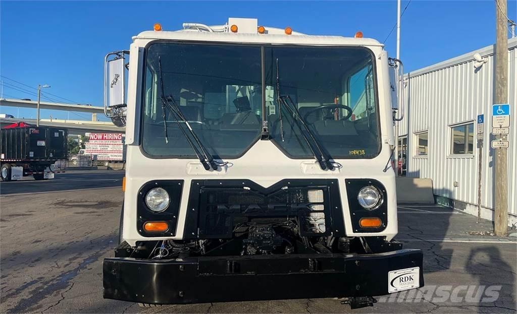 Mack MRU613 Camiões de lixo