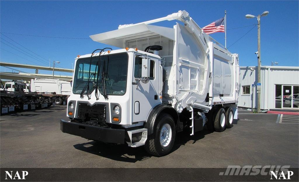 Mack MRU613 Camiões de lixo