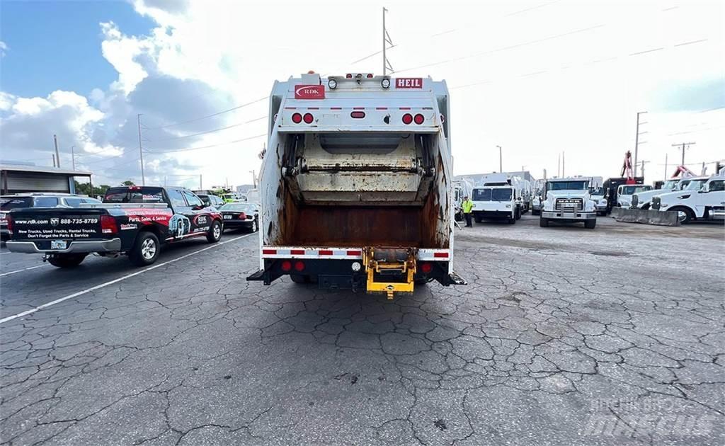 Peterbilt 320 Camiões de lixo