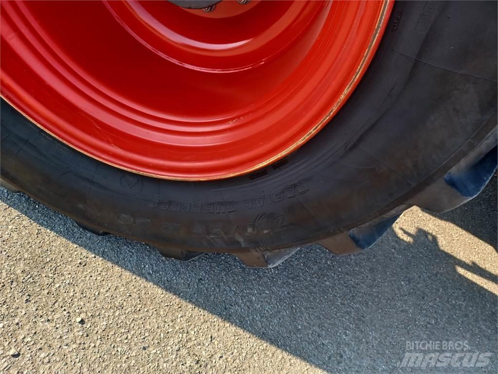Fendt 828 Tratores Agrícolas usados