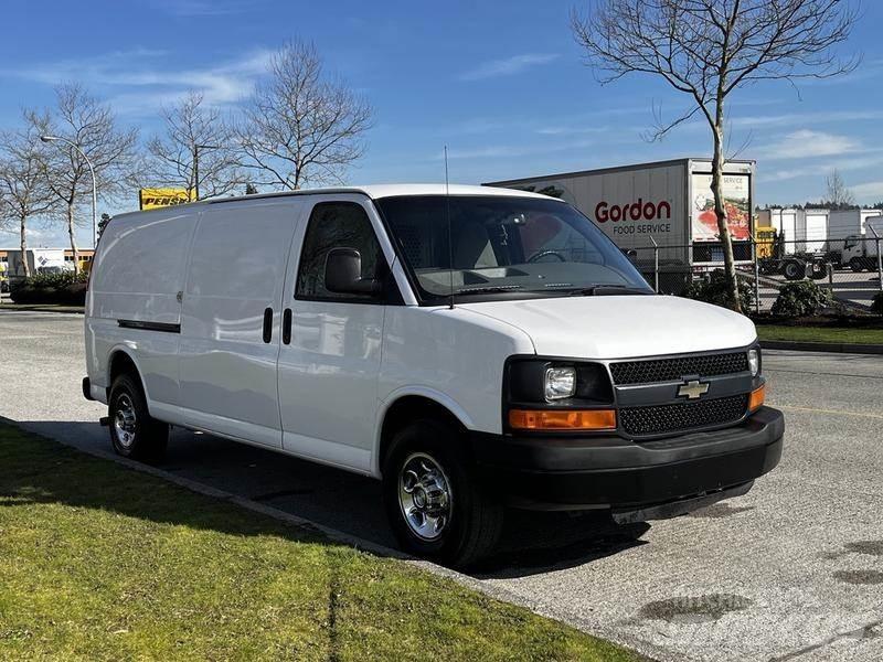 Chevrolet Express Carrinhas de caixa fechada