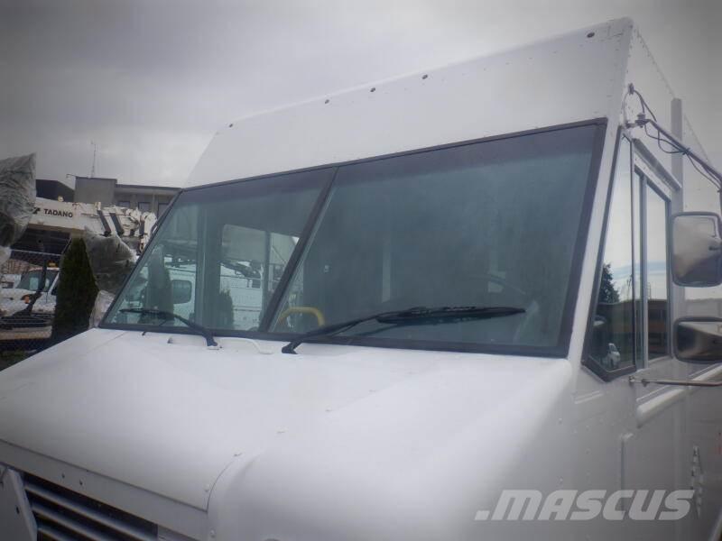 Ford E-450 Carrinhas de caixa fechada