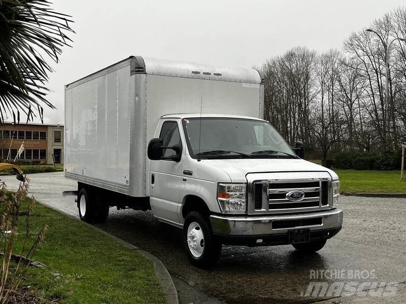 Ford Econoline Carrinhas de caixa fechada