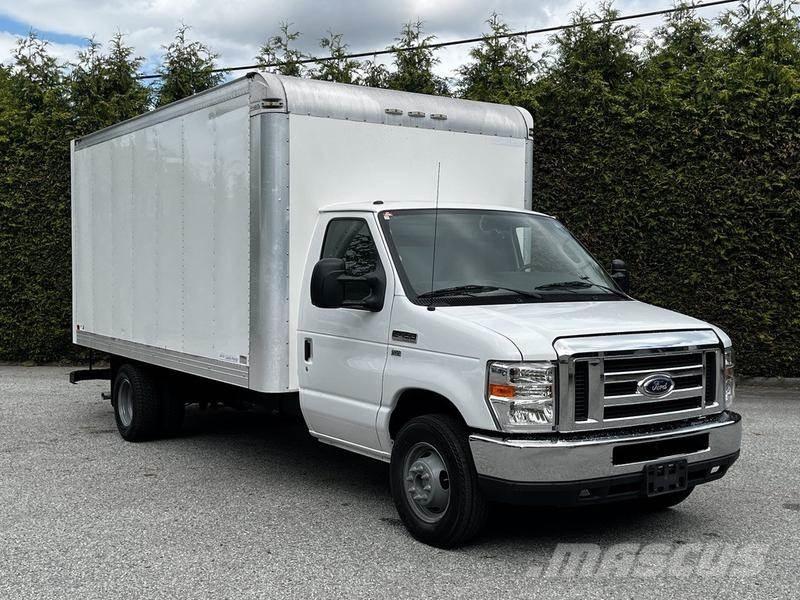 Ford Econoline Carrinhas de caixa fechada