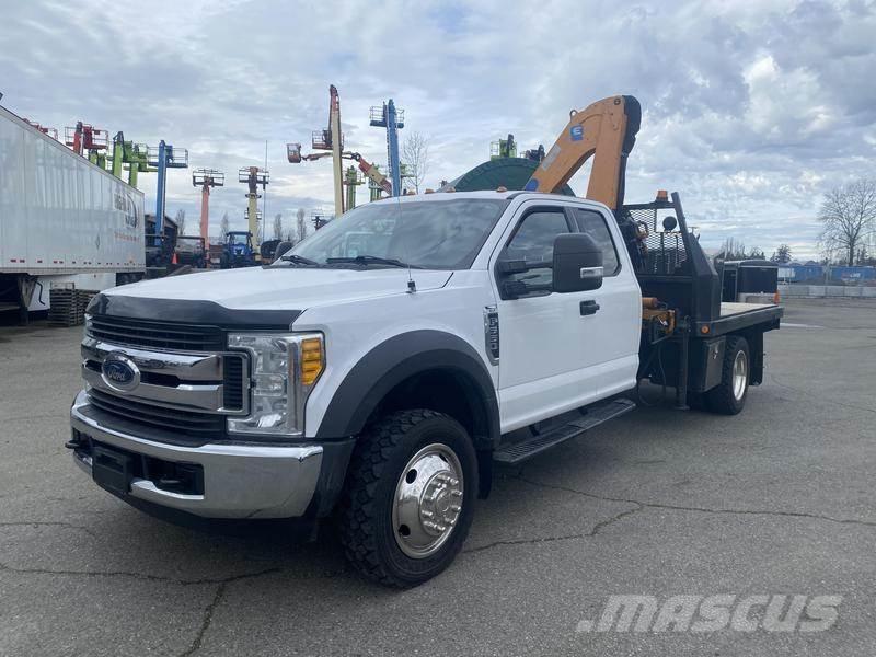 Ford F-550 Camiões grua