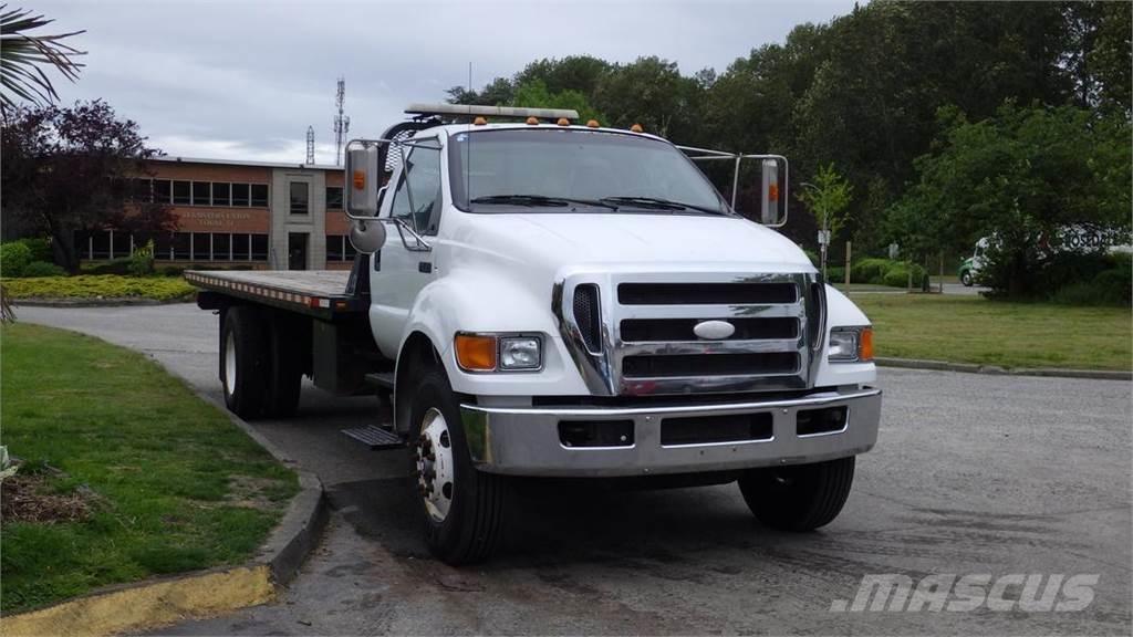 Ford F-750 Camiões estrado/caixa aberta