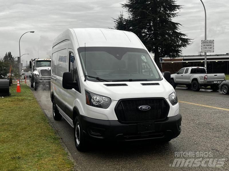 Ford Transit Carrinhas de caixa fechada