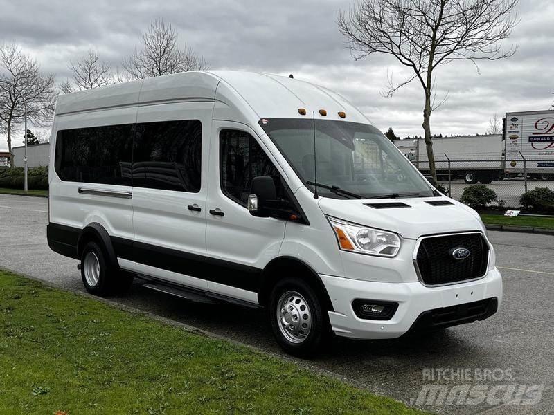 Ford Transit Automóvel