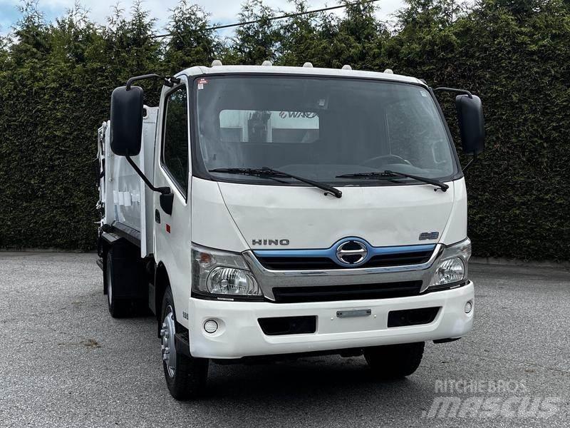 Hino 195 Camiões de lixo