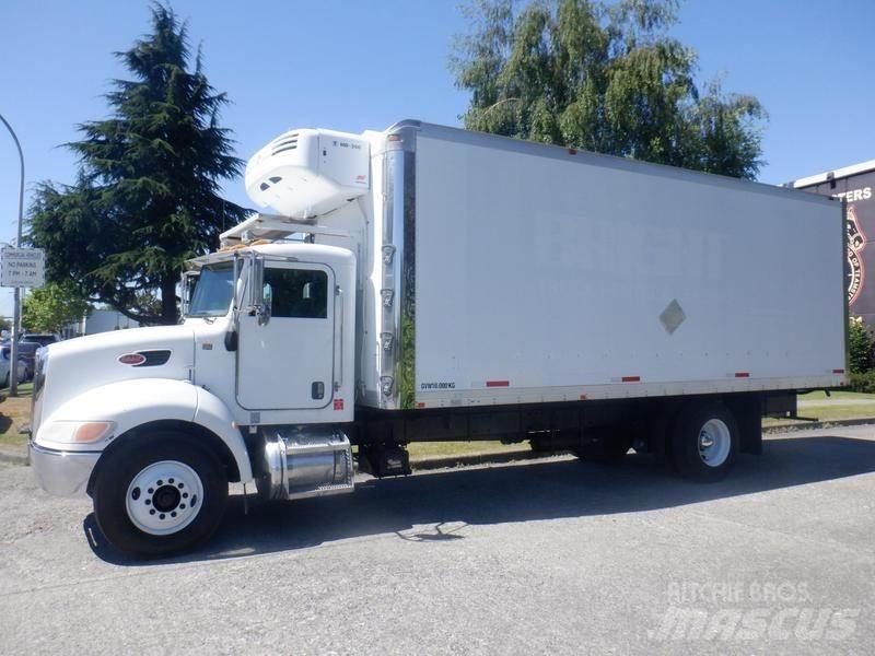 Peterbilt 335 Carrinhas de caixa fechada