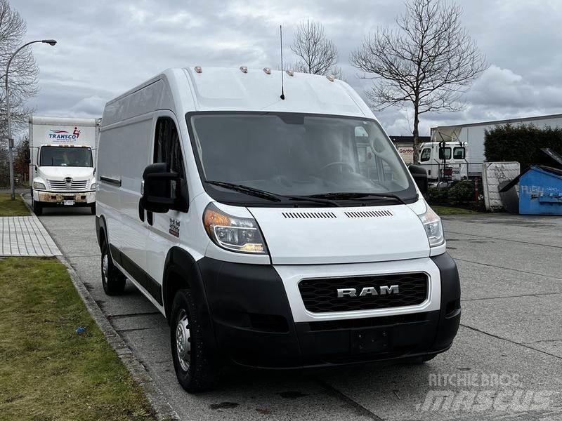 RAM Promaster Carrinhas de caixa fechada